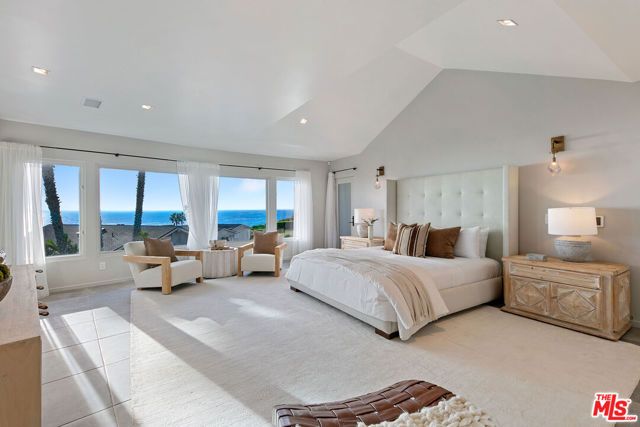31558 Victoria Point Road, Malibu, CA 90265
