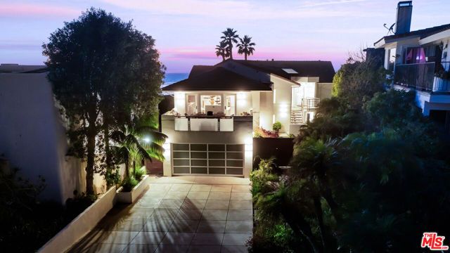 31558 Victoria Point Road, Malibu, CA 90265