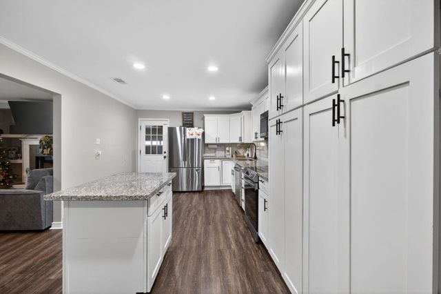 316 Linda, Bridge City, TX 77611