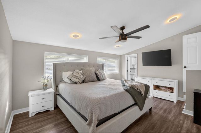 316 Linda, Bridge City, TX 77611