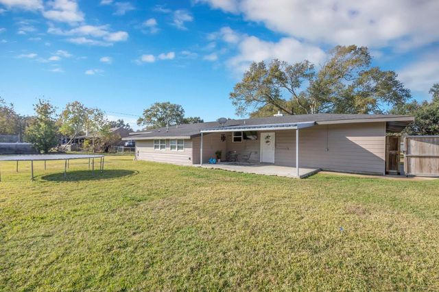 316 Linda, Bridge City, TX 77611