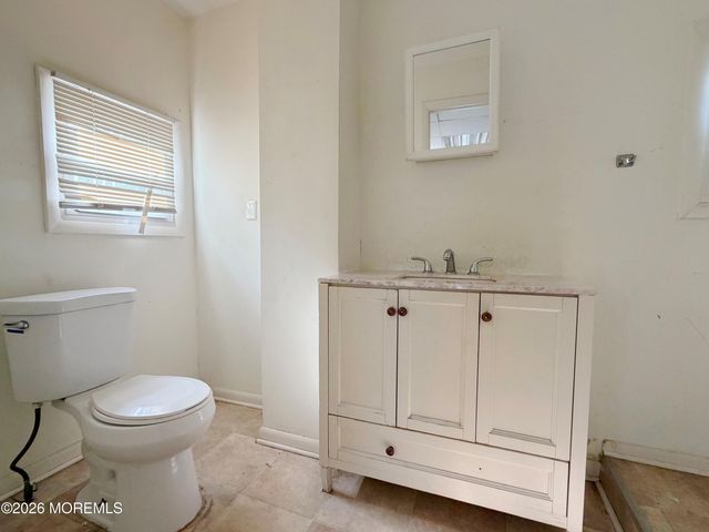 13 Willow Street, Red Bank, NJ 07701
