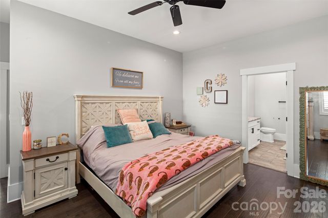 231 Tower Circle, Hendersonville, NC 28739