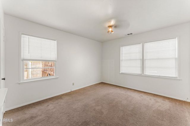 130 132 Virginia Drive, Ventura, CA 93003