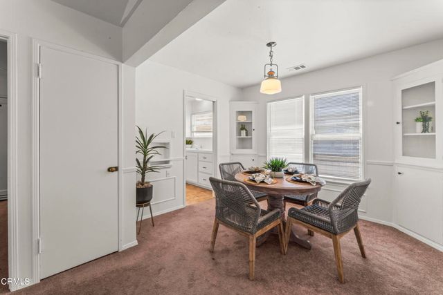 130 132 Virginia Drive, Ventura, CA 93003