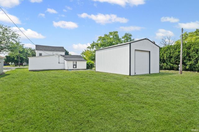 114 E North Street, Remington, IN 47977