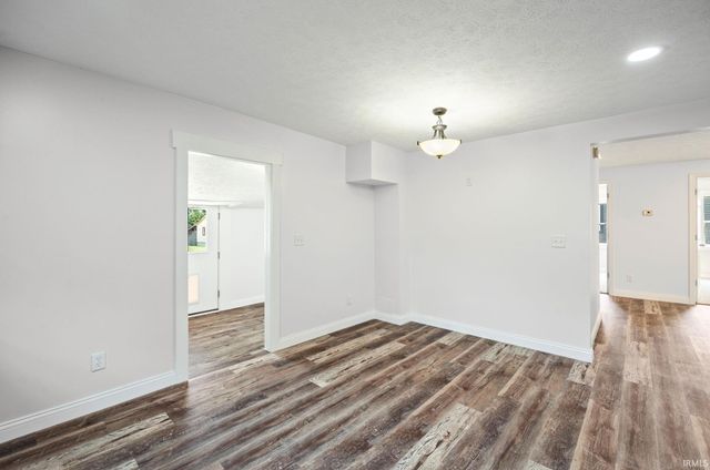 114 E North Street, Remington, IN 47977