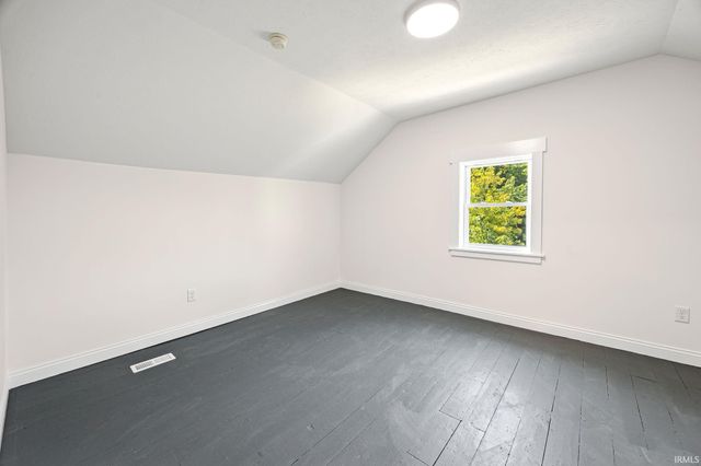 114 E North Street, Remington, IN 47977