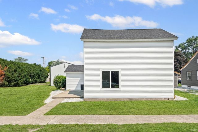 114 E North Street, Remington, IN 47977