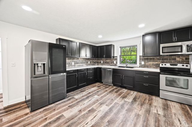 114 E North Street, Remington, IN 47977