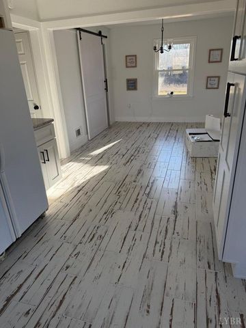 4015 White House Road, Moneta, VA 24121