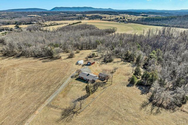 4015 White House Road, Moneta, VA 24121
