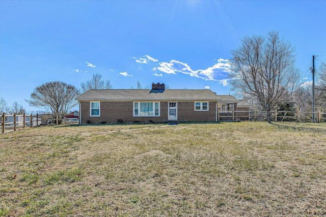 4015 White House Road, Moneta, VA 24121