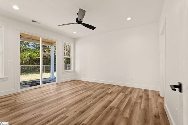 203 Delano Avenue, Greer, SC 29650