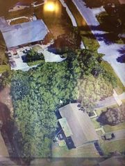 3023 SE Camino Ave, Stuart, FL 34997