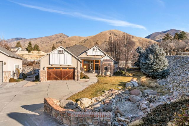 1052 S COVE DR, Springville, UT 84663