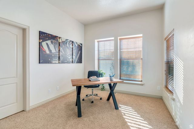 1052 S COVE DR, Springville, UT 84663