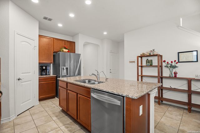 7347 Bluebonnet Bay, San Antonio, TX 78218