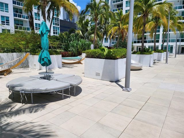 951 Brickell Ave 1110, Miami, FL 33131