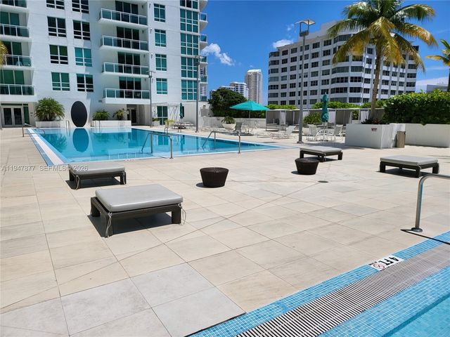 951 Brickell Ave 1110, Miami, FL 33131