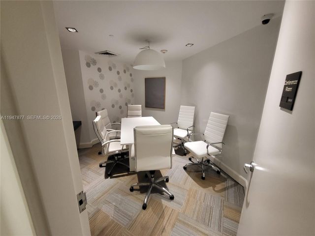 951 Brickell Ave 1110, Miami, FL 33131