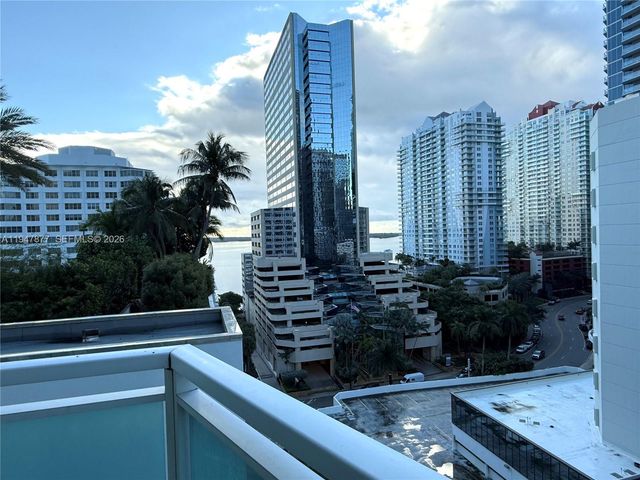 951 Brickell Ave 1110, Miami, FL 33131
