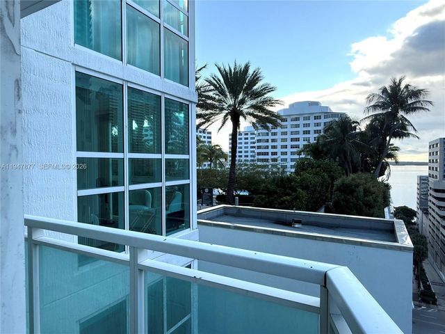 951 Brickell Ave 1110, Miami, FL 33131