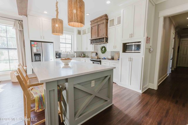 532 E Jasper Street, Brandon, MS 39042