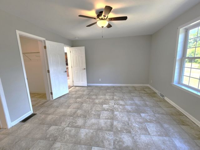 704 Brattleboro Rd, Bernardston, MA 01337