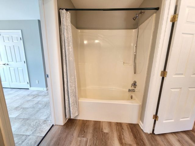 704 Brattleboro Rd, Bernardston, MA 01337