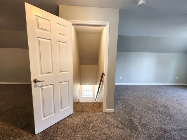 704 Brattleboro Rd, Bernardston, MA 01337