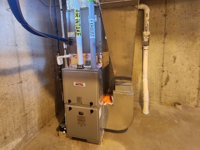 704 Brattleboro Rd, Bernardston, MA 01337