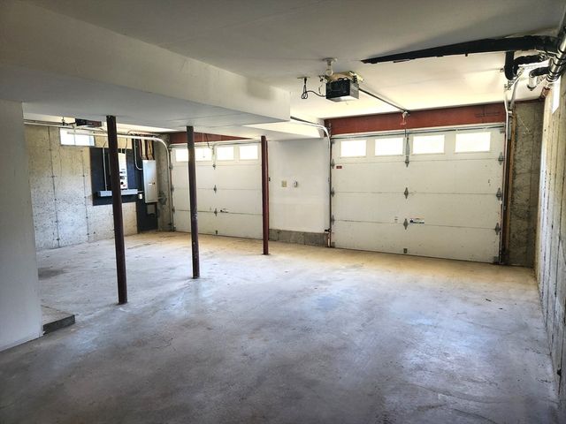 704 Brattleboro Rd, Bernardston, MA 01337