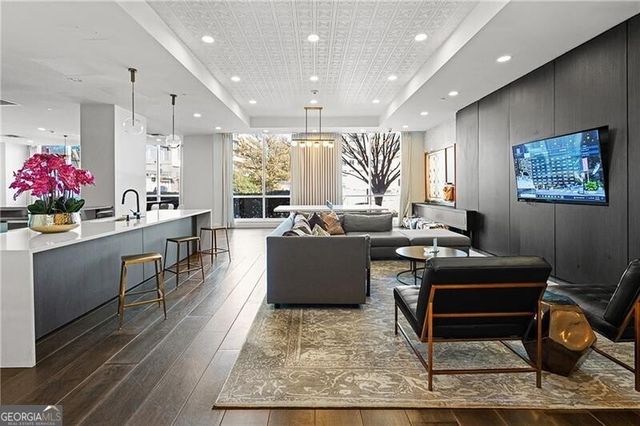 325 E Paces Ferry Road NE 1711, Atlanta, GA 30305