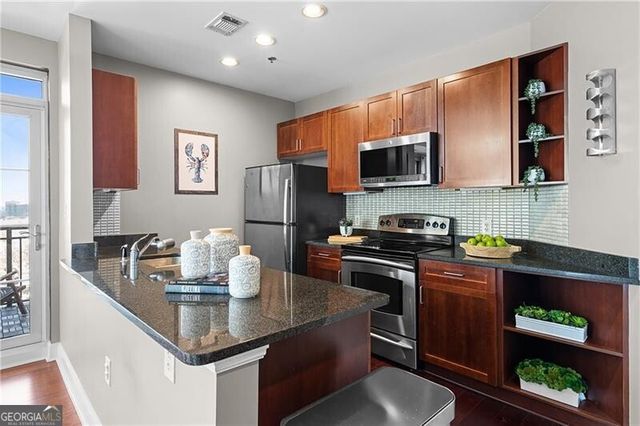 325 E Paces Ferry Road NE 1711, Atlanta, GA 30305