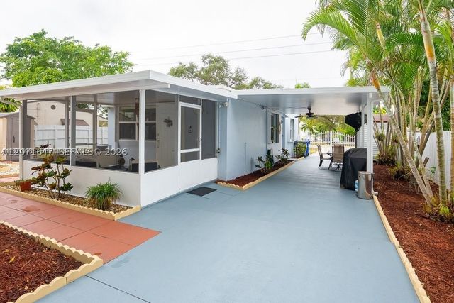 307 N 28th Ave -, Hollywood, FL 33020