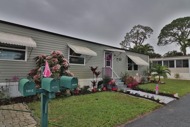 1011 Andros, Boynton Beach, FL 33436