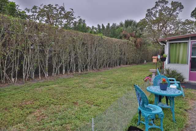 1011 Andros, Boynton Beach, FL 33436