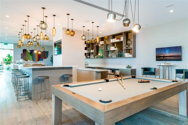 650 NE 32nd St 4105, Miami, FL 33137