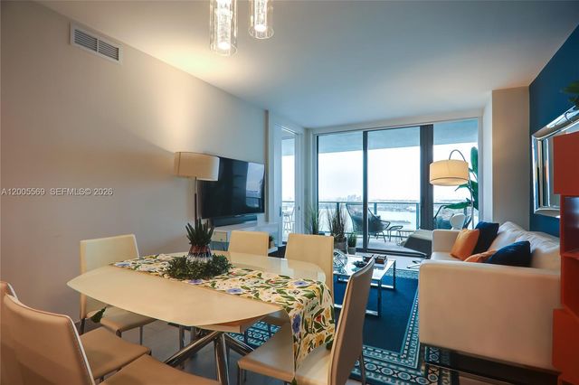 650 NE 32nd St 4105, Miami, FL 33137