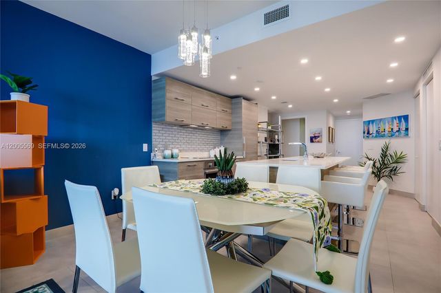 650 NE 32nd St 4105, Miami, FL 33137