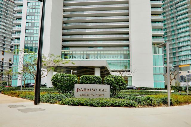650 NE 32nd St 4105, Miami, FL 33137