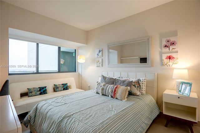 650 NE 32nd St 4105, Miami, FL 33137