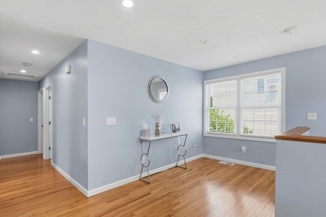 105 Lawrence St, Fall River, MA 02721