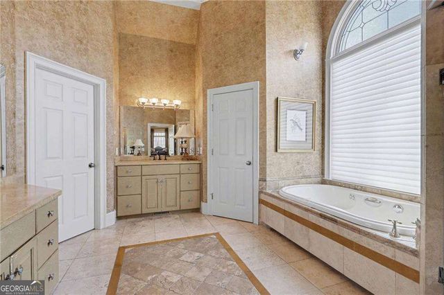 1645 Misty Oaks Drive, Atlanta, GA 30350