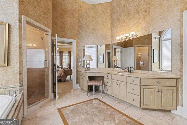 1645 Misty Oaks Drive, Atlanta, GA 30350