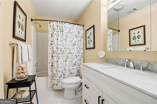 1645 Misty Oaks Drive, Atlanta, GA 30350