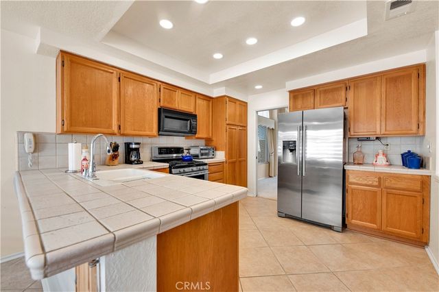 30276 Pebble Beach Drive, Menifee, CA 92586