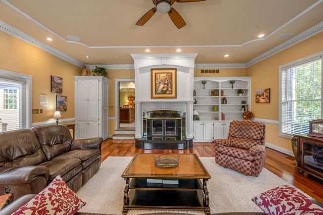 870 McMeekin Place, Lexington, KY 40502