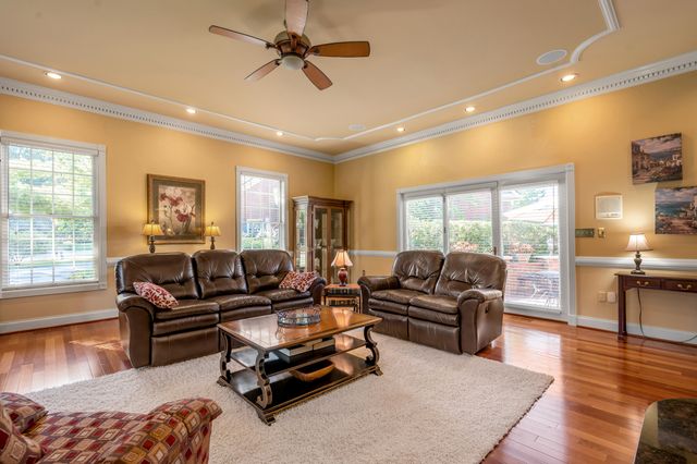 870 McMeekin Place, Lexington, KY 40502